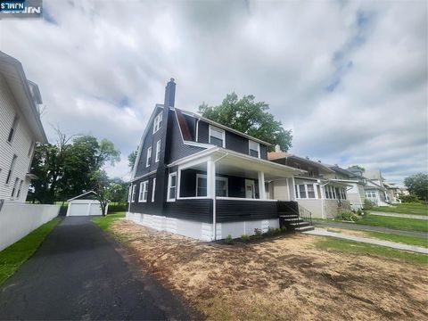 23 Ely Place East Orange NJ 07017