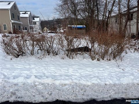 Avenue B Mahwah NJ 07430