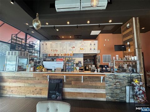 138 Central Boulevard Palisades Park NJ 07650