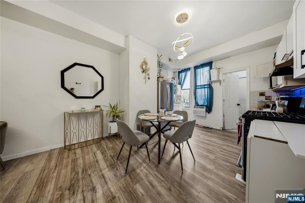 326 32nd Street