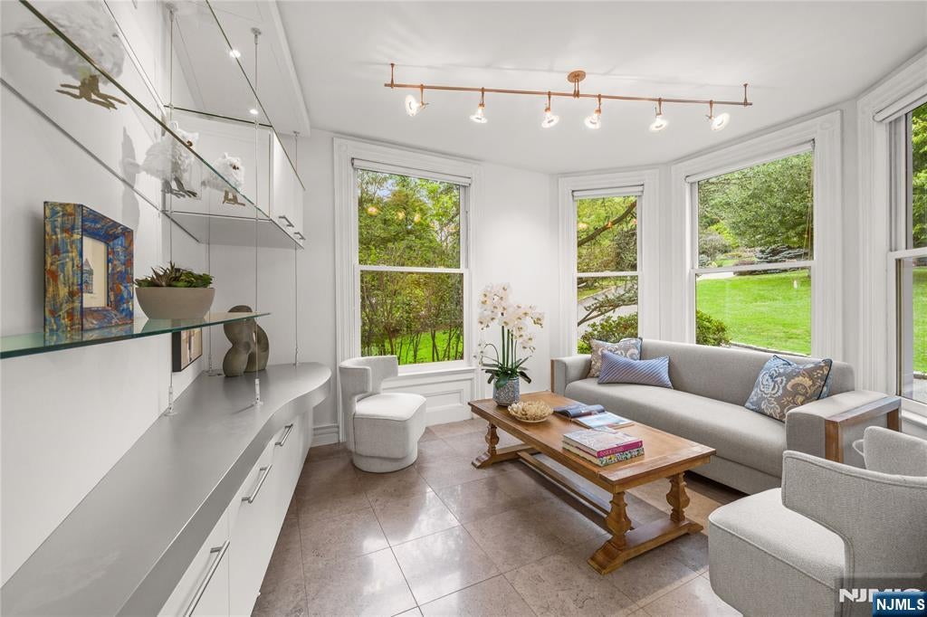 303 Upper Mountain Avenue