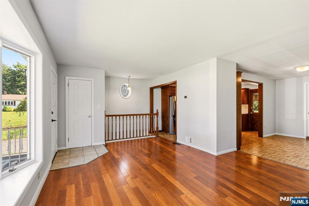 25 Corsi Road