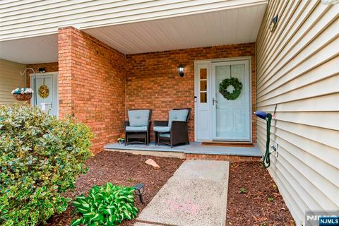 Photo of 113 Saratoga Square, Wayne, NJ 07470 (MLS # 26017914)