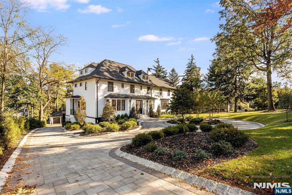 257 Upper Mountain