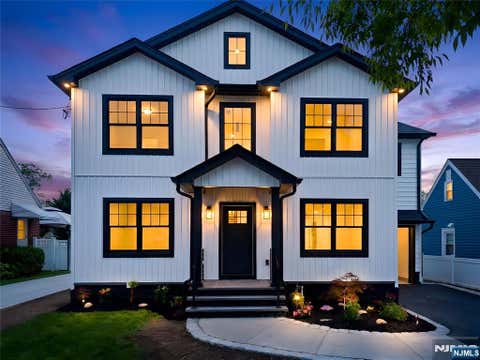 Photo of 51 Becker Avenue, Rochelle Park, NJ 07662 (MLS # 26027928)