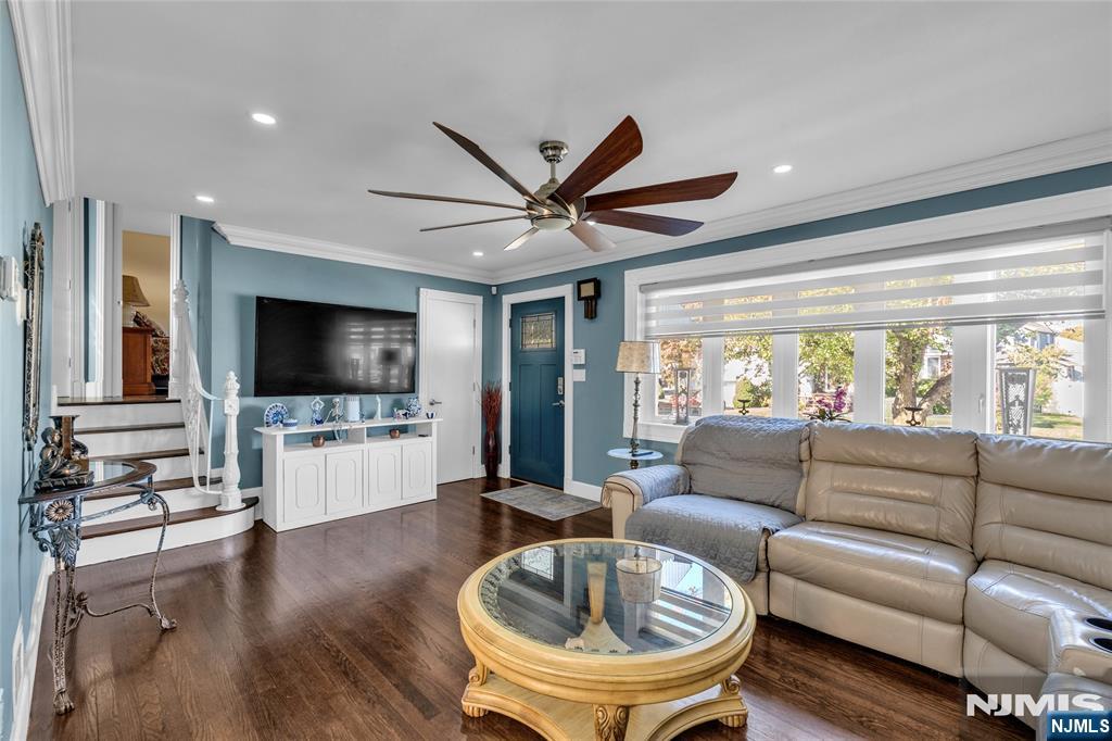 27 Bogle Avenue