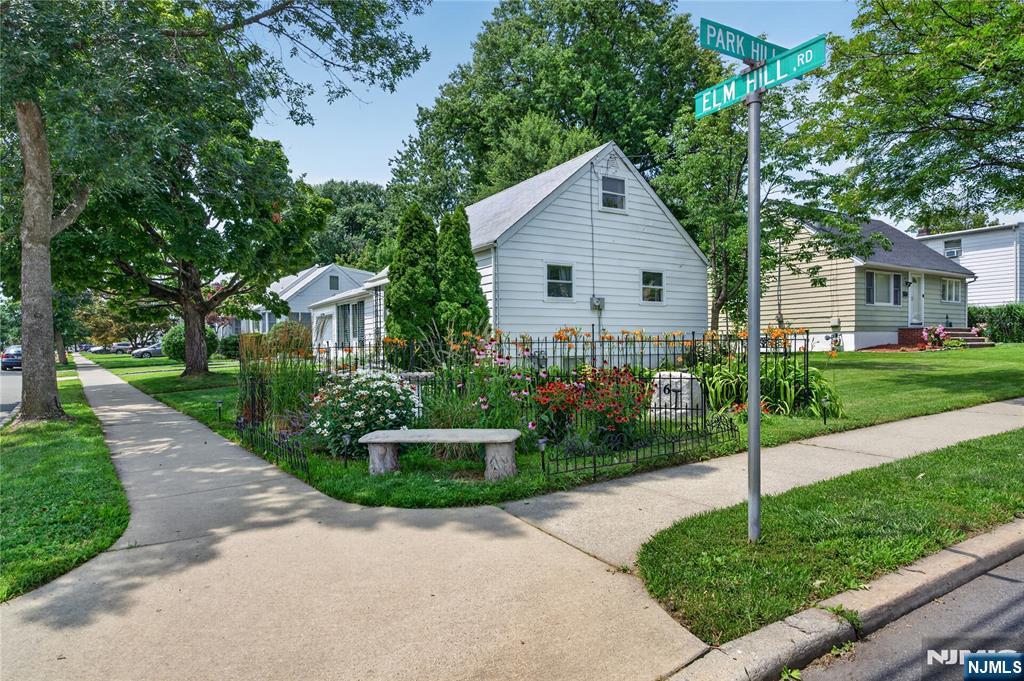 6 Elm Hill Road
