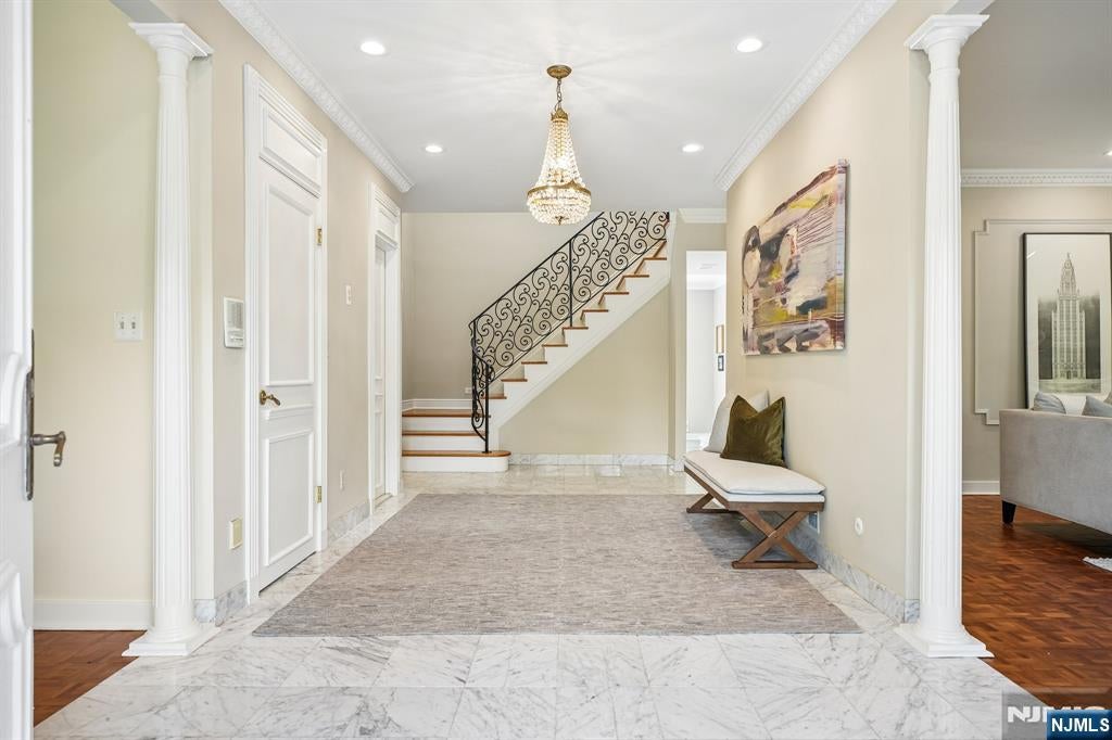 7 Gordon Road