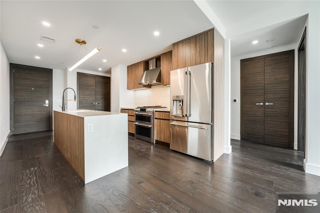 8701 Churchill Road 506
