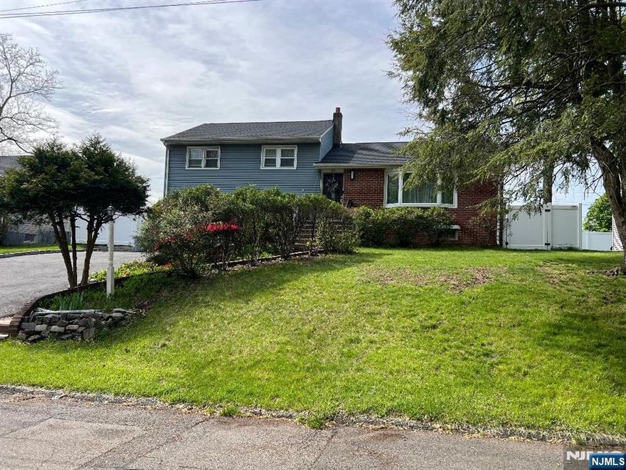 IDEAL LOCATION on Dead-end street & around the corner from Lincoln School (K-5th). Large 3 bedroom, 2 full bath, split-level home featuring an entry hall w/coat closet, living room, formal dining room w/door to deck, Eat-in-kitchen. Three good sized bedrooms and full bath on 2nd floor. Family room on lower ground level w/ entrance to 1 car garage, Full bath & laundry room. An unfinished basement with plenty of storage or additional living space, completes this home! Other features include a fully fenced yard, gas hot air heat, central air & hardwood floors on 1st & 2nd levels. Tenant responsible for lawn maintenance, snow removal & utilities. Dogs allowed with a 1 time non-refundable fee of $250 per dog. Renters insurance required as well as 1.5 month security. Available July 1st. Make your appointment today!