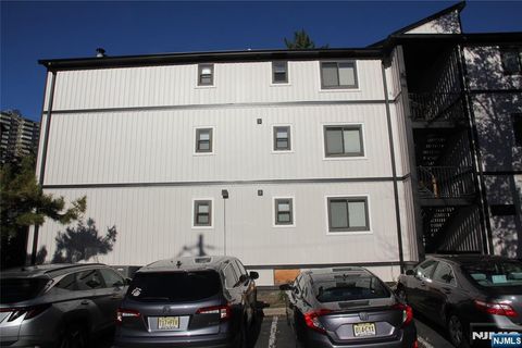 1553 John Street 5 Fort Lee NJ 07024