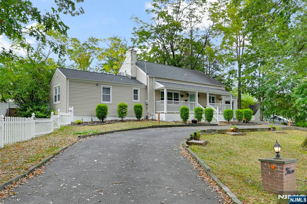 3 Country Club Road