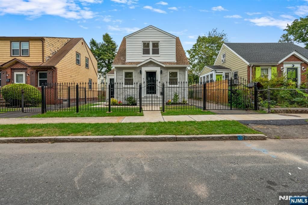 Photo of 510 Halsted Street, East Orange, NJ 07018 (MLS # 25038392)