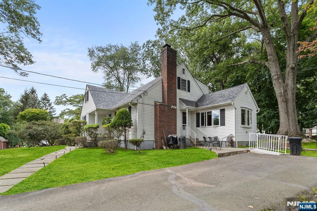 160 Spring Valley Road