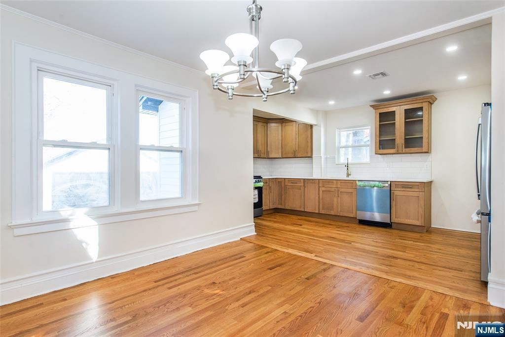 Photo of 79 Essex Avenue, Maplewood, NJ 07040 (MLS # 25041768)