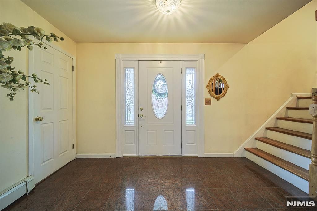 Photo of 18 Carter Street, Norwood, NJ 07648 (MLS # 26015274)