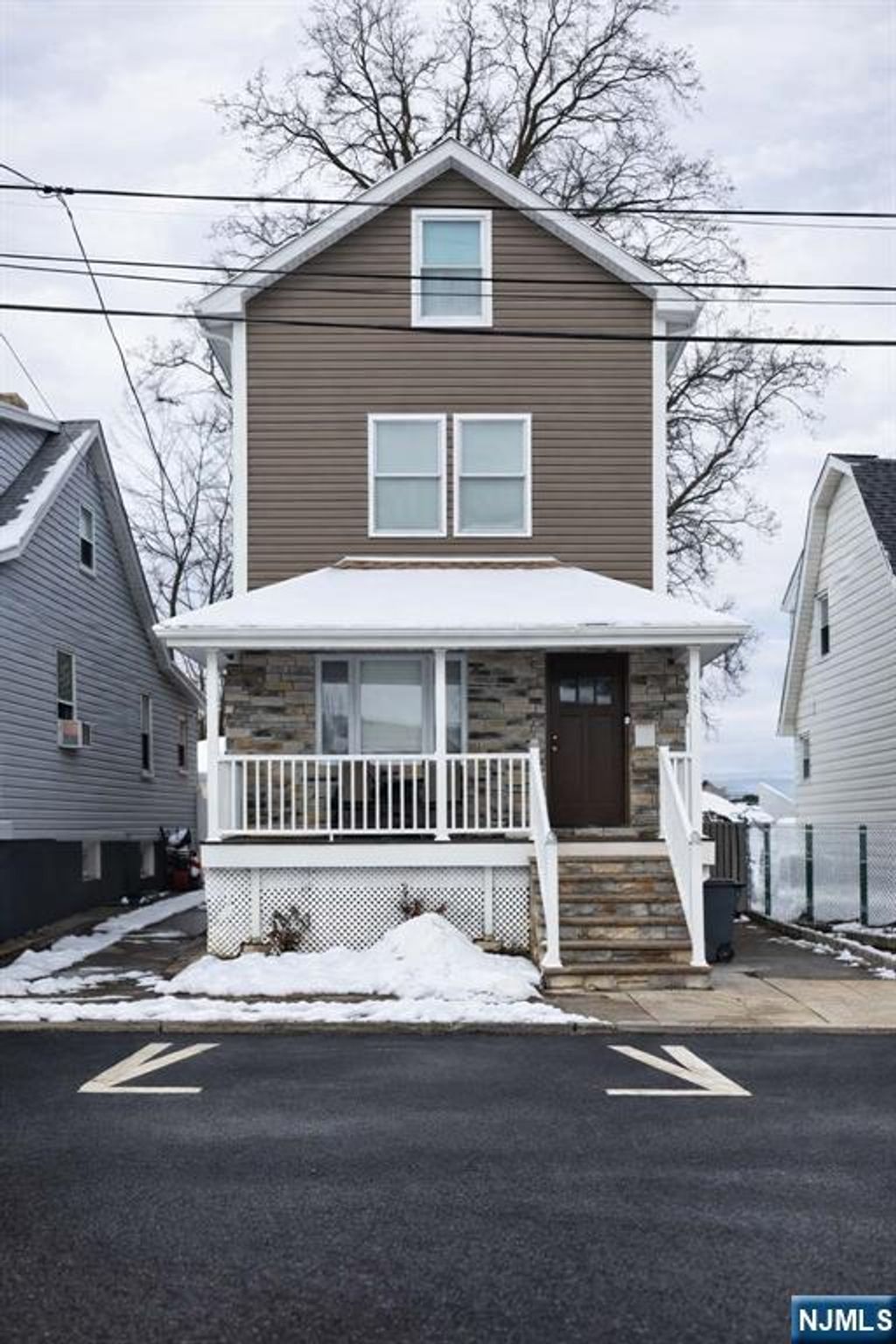 Photo of 144 Silleck Street, Clifton, NJ 07013 (MLS # 26002117)
