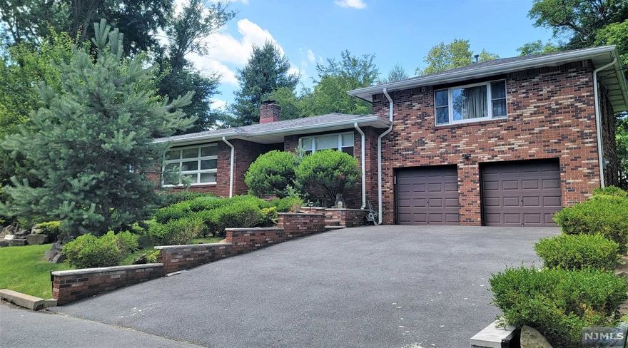 WELL MAINTAINED LARGE 4 BED AND 4 BATH HOUSE LOCATED AT QUITE CUL DE SAC IN NORTHERN VALLEY SCHOOL DISTRICT.EVERY SPACE IS GOOD SIZE AND COMFORTABLE LAY OUT FOR LIVING.HARDWOOD FLOOR THROUGH OUT AND FINISHED BASEMENT HAS A EXTRA ROOM FOR OFFICE AND EXERCISE.HEATED IN GROUND POOL IS READY IN BACKYARD FOR SUMMER SEASON. BEAUTIFUL LANDSCAPING AROUND HOUSE.OWNER HAS A REAL ESTATE LICENSE. RECOMMEND TO WEAR A MASK AND SHOULD TAKE OFF SHOES OR USE COVERS.