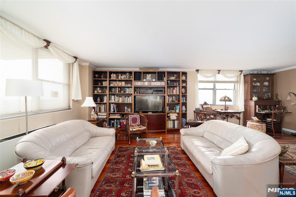 Property for Sale at 6040 Boulevard East 23G, West New York, New Jersey - Bedrooms: 3 
Bathrooms: 2  - $685,000