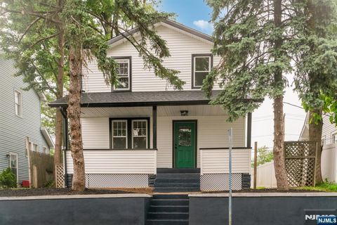 34 Emerald Street Hackensack NJ 07601