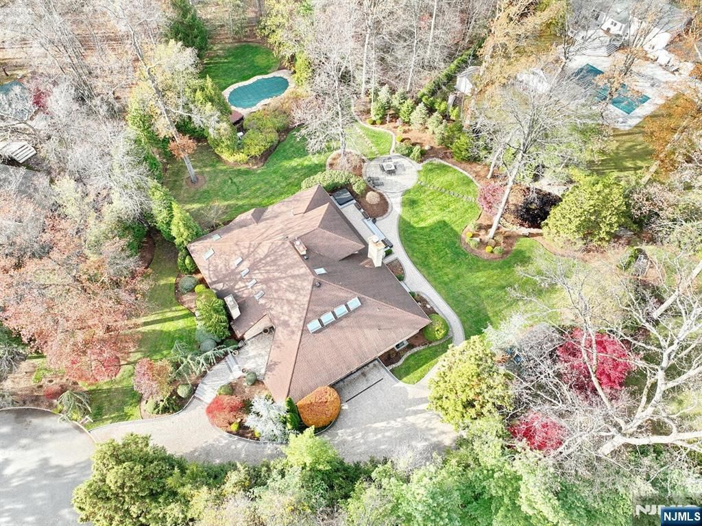 Photo of 4 Summertree Way, Montvale, NJ 07645 (MLS # 25040640)