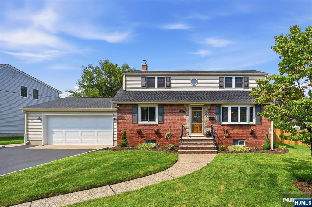 355 Woodland Road