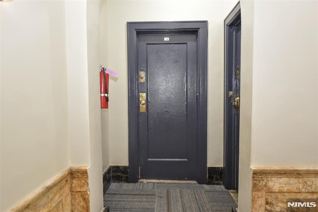 303 Hamilton Place A4