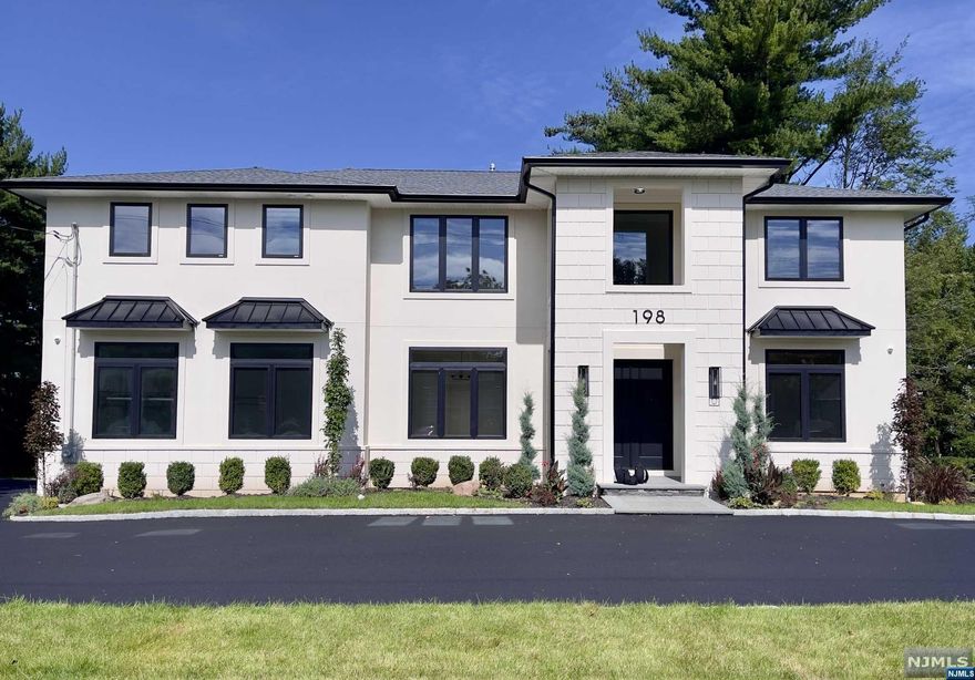 Custom 6 bedrooms, 6.1 baths, over 5,000 sq/ft on a 1-acre land, 10-year warranty. Magnificent new construction with classic and modern touches, built by Premium Homes, a renowned Livingston builder. This home offers a 2 car garage & attached 3rd carport. Impressive 22-FT-high two-story foyer w/sweeping modern staircase & marble floors. 1st FL Feat: 10FT high ceil, living room w/coffered ceil, gas fireplace, chef's kitchen w/center island, quartz countertops, high-end SS appliances, pot filler, walk-in pantries, mud & powder rooms. 9FT double slider doors open to covered huge deck & lush backyard. Formal dining area w/bar sink, walk-in pantry, office/guest suite w/full bath. 2nd FL Feat: high ceil 9FT, 4 en-suite beds & high tray ceil 12FT, master bed w/walk-in closets, free-standing tub, duel sinks, makeup area, sliders to 2nd FL covered balcony & laundry room w/sink. Finished Basement Feat: 9FT high ceil, equipped w/media & huge recreation room, bar w/sink, gym/flex/bedr laundry