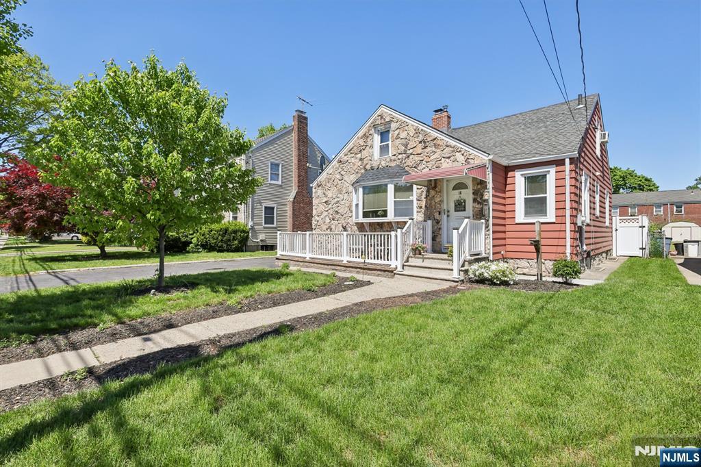 16 Fairmount Avenue