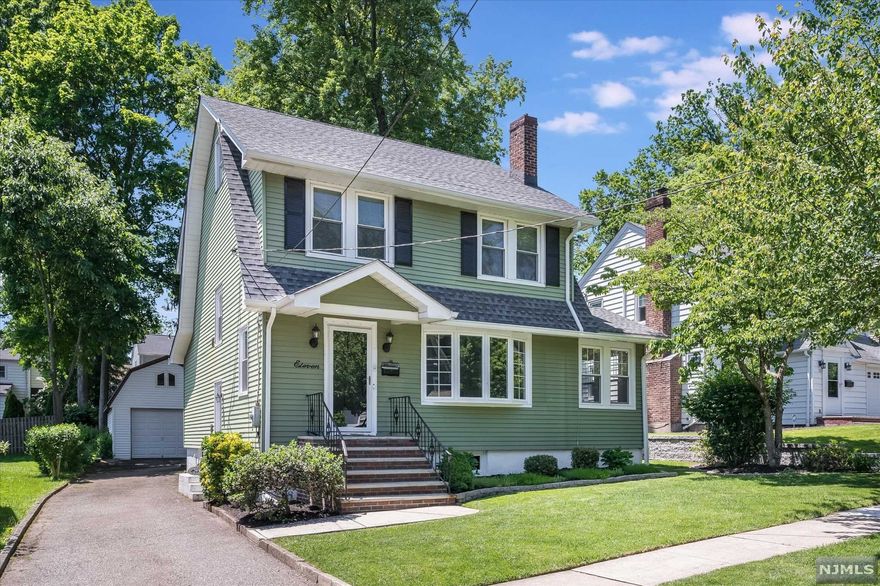 A perfect southside colonial awaiting a new owner to make Verona HOME! Located in Blue Ribbon Forest Avenue School section, this renovated home offers a large LR with GAS FP, updated kitchen with SS Appliances and plenty of counterspace to create your palate pleasing meals! Enjoy the formal DR, Main level den and sundrenched screened in porch! 3 BR n a bonus finished attic will provide the space desired to spread out & enjoy easy living! Add. features: CA, Hdwd floors throughout, and has also been freshly painted! Head outside n find a beautiful deck n spacious yard! Soak in this perfect location with close proximity to Bloomfield Ave with easy access to bus to NYC, Verona Park/Lake, and enjoy the delicacies of the many local eateries n shops owned by locals! Verona is known for its small-town living with a strong sense of community, excellentschool system, fabulous recreation department/ community center, Olympic sized pool, and MORE!