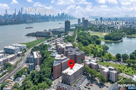 Photo of 9019 Wall Street #3E, North Bergen, NJ 07047 (MLS # 26040585)