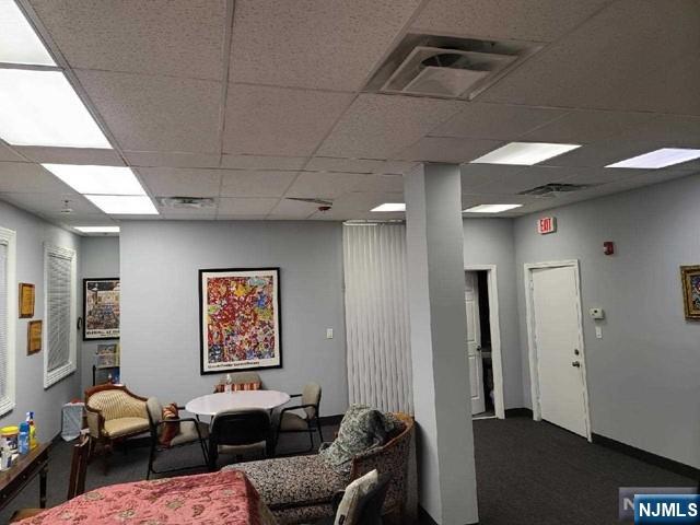 463 Livingston Street 202