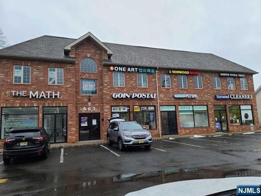 967 sqft of office space on 2nd floor, young ELEVATOR building in the center of Norwood downtown. perfect for doctor's office, education center, or other professional purpose. building has elevator, inside own bath room, great location with high visibility, ample parking spaces on premises, unit used as educational music center, rent is included in cam charge except own utilities, also available unit #201 -1,309 sqft at $2,700 per month.