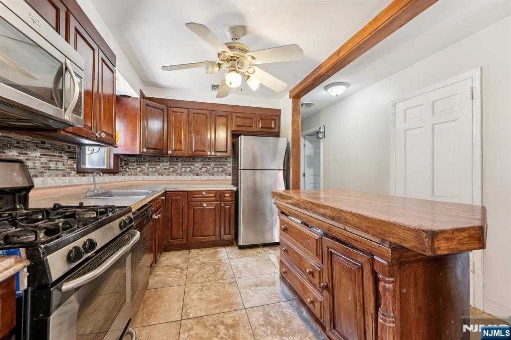 24 Remington Road
