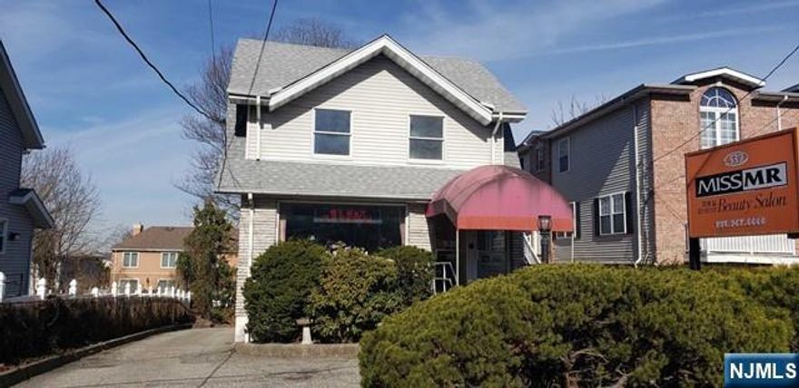 Perfect for the owner use( beauty salon, spa, doctor, CPA office and others), On busy broad street. off street parking available. 1st fl : Hair salon Month to month, 2nd floor : 3 room , bath, sink and cabinet. attic . full basement ( Washer dryer, side door, utility room )