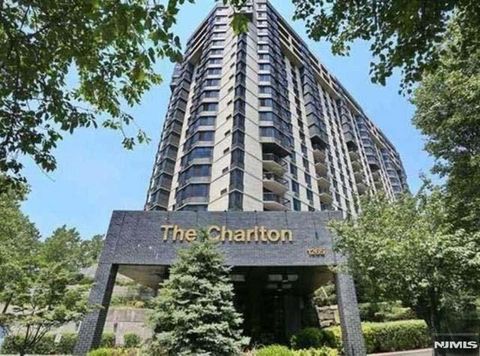 1265 15th Street 6-J Fort Lee NJ 07024