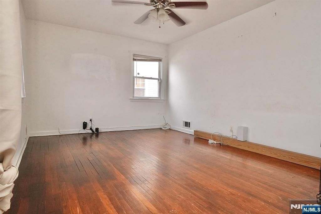 Photo of 110 Nolton Street, Belleville, NJ 07109 (MLS # 25044073)