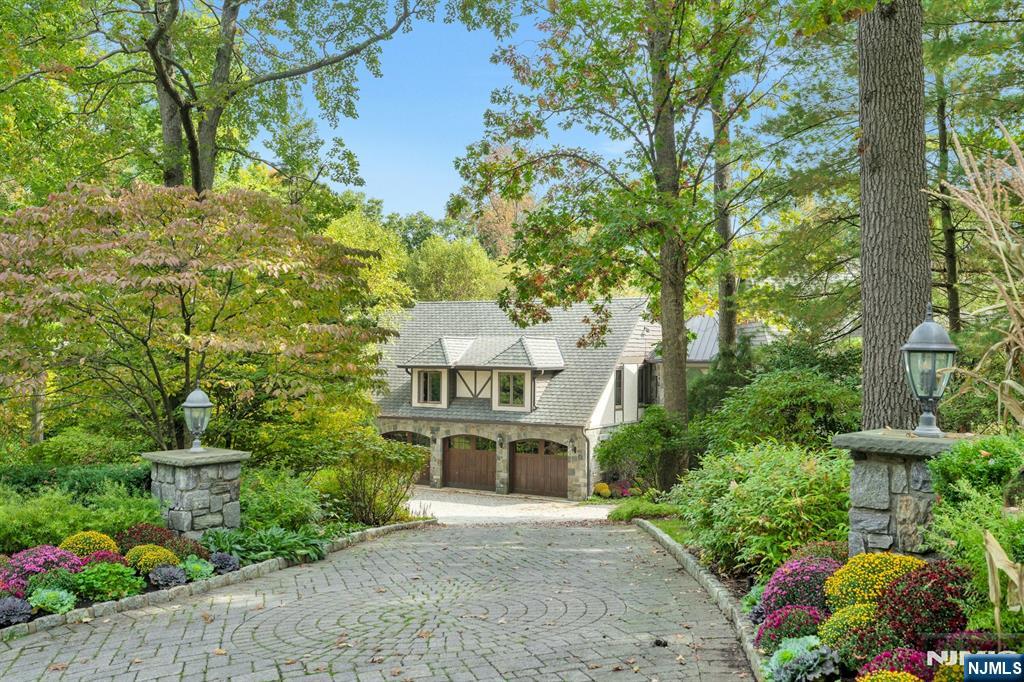 307 Freemans Lane