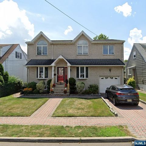 187 Pandolfi Avenue Secaucus NJ 07094
