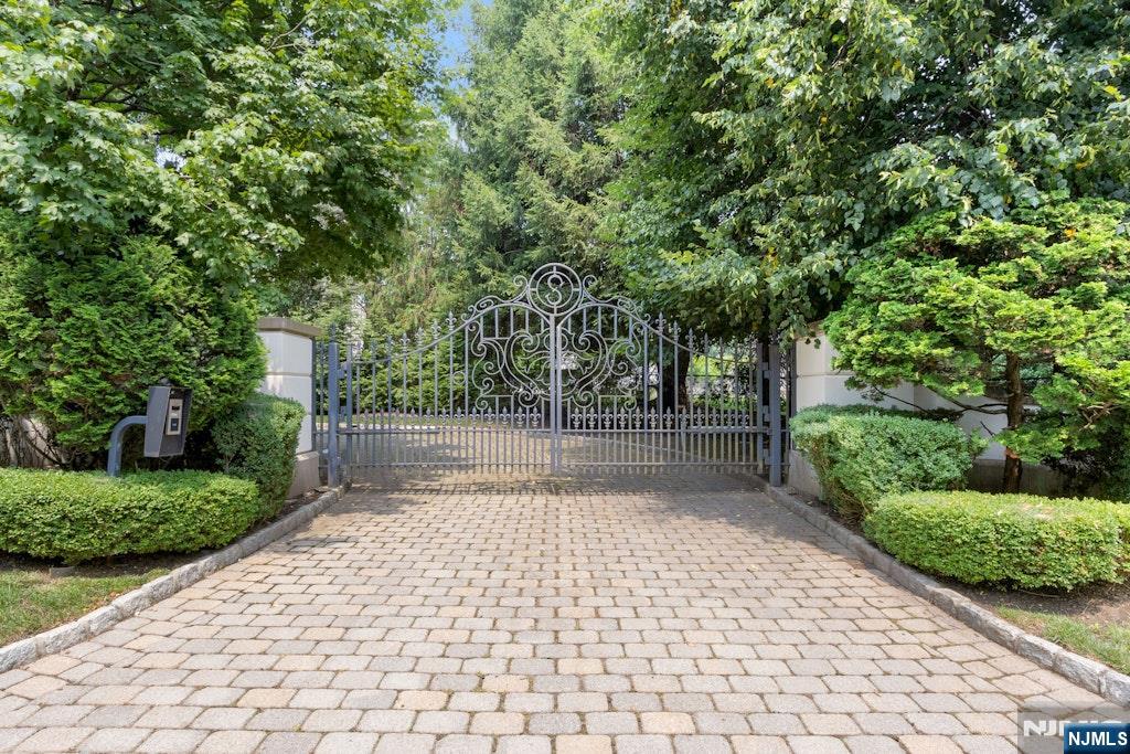 38 Rio Vista Drive