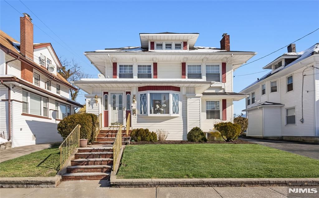 Photo of 389391 38th Street, Paterson, NJ 07504 (MLS # 26004533)