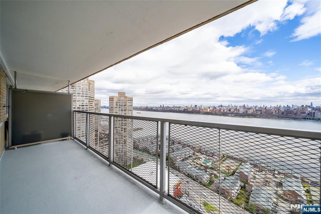 Photo of 6600 Boulevard East #23C-PH, West New York, NJ 07093 (MLS # 25027384)