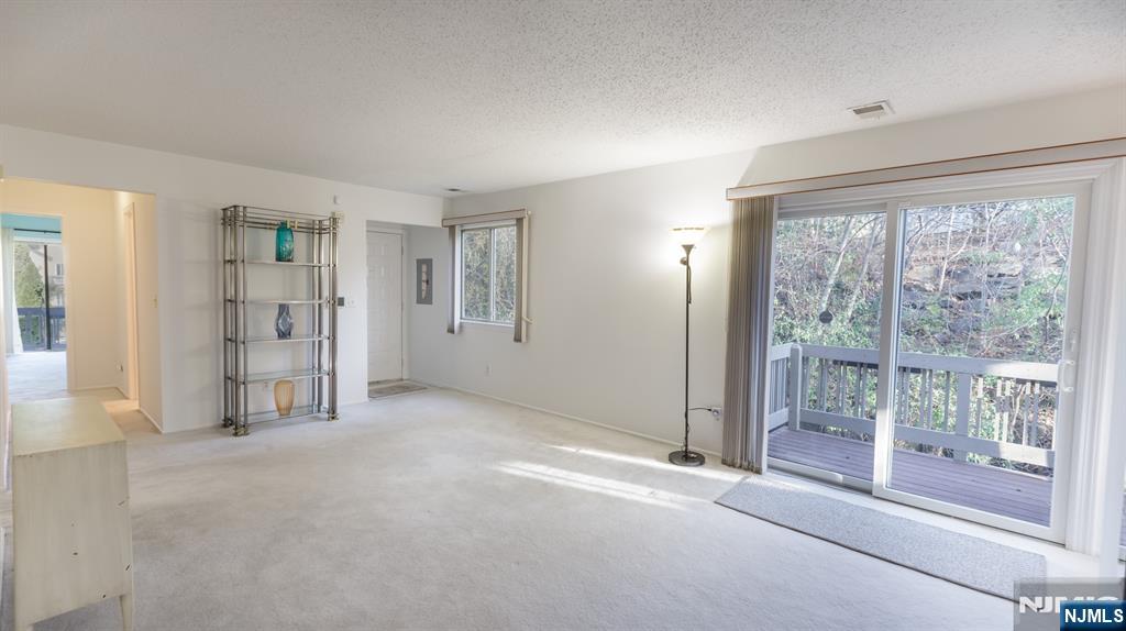 23 Karam Circle 3823