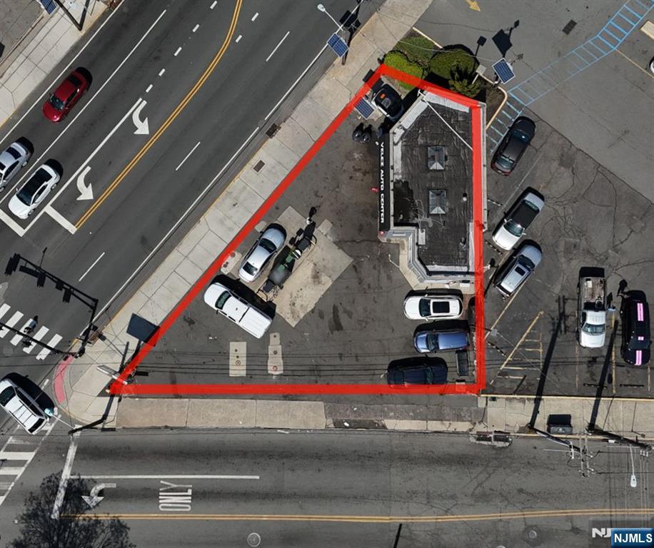 141 Bloomfield Avenue