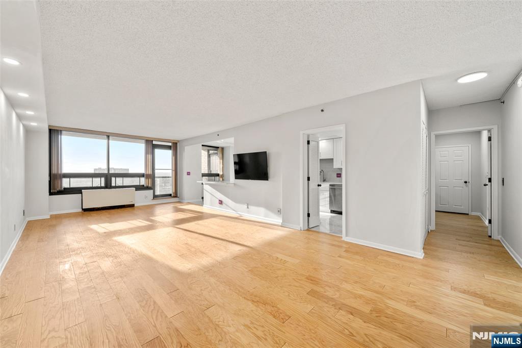 800 Palisade Avenue 1804