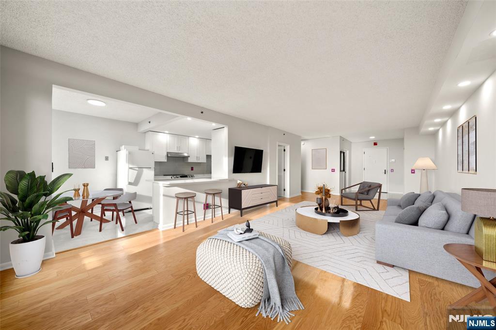 800 Palisade Avenue 1804