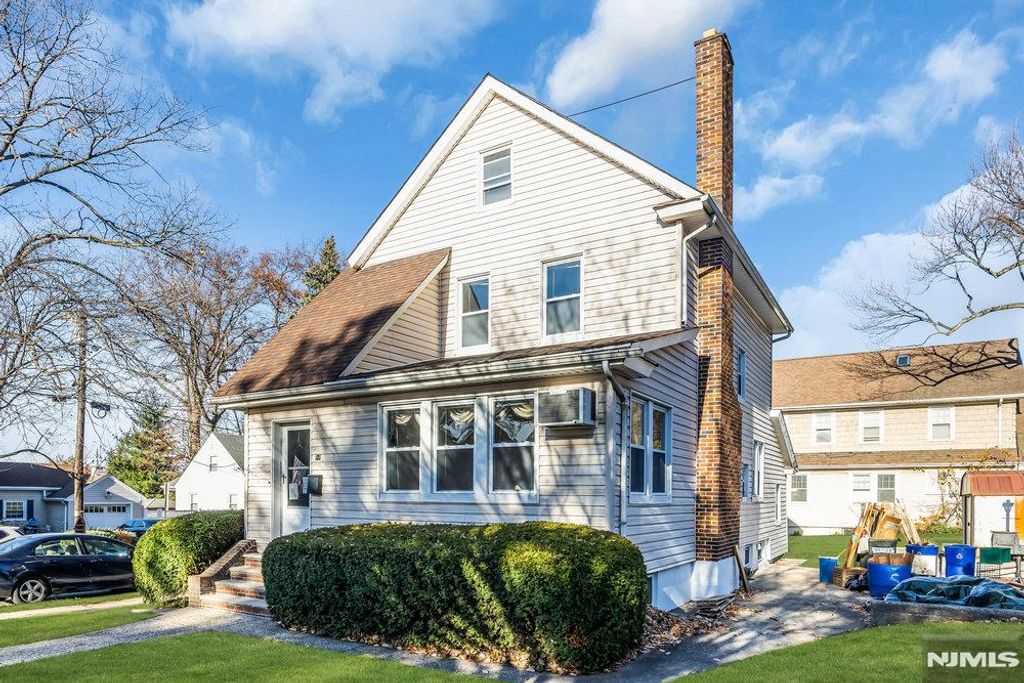 Photo of 17 Midland Avenue, Kearny, NJ 07032 (MLS # 25042144)