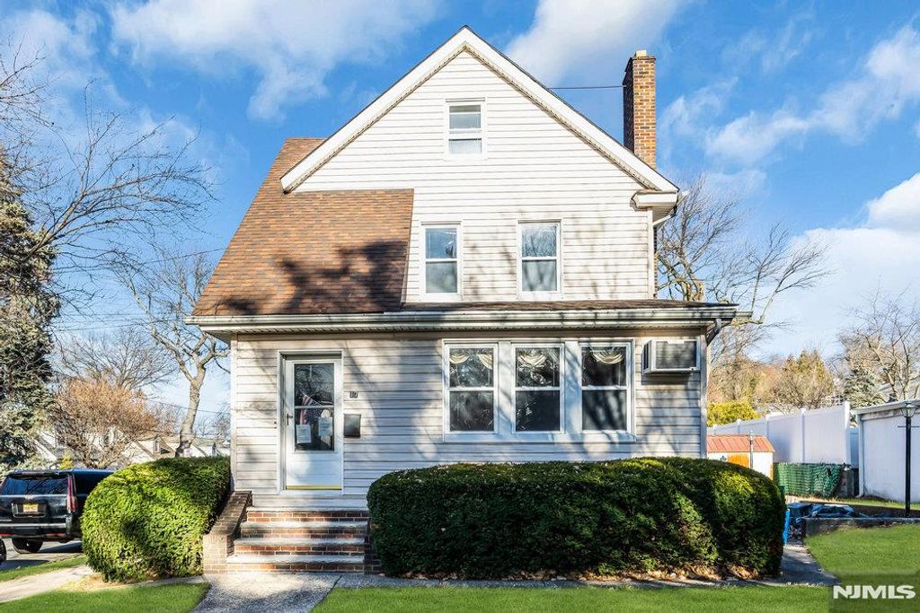 Photo of 17 Midland Avenue, Kearny, NJ 07032 (MLS # 25042144)