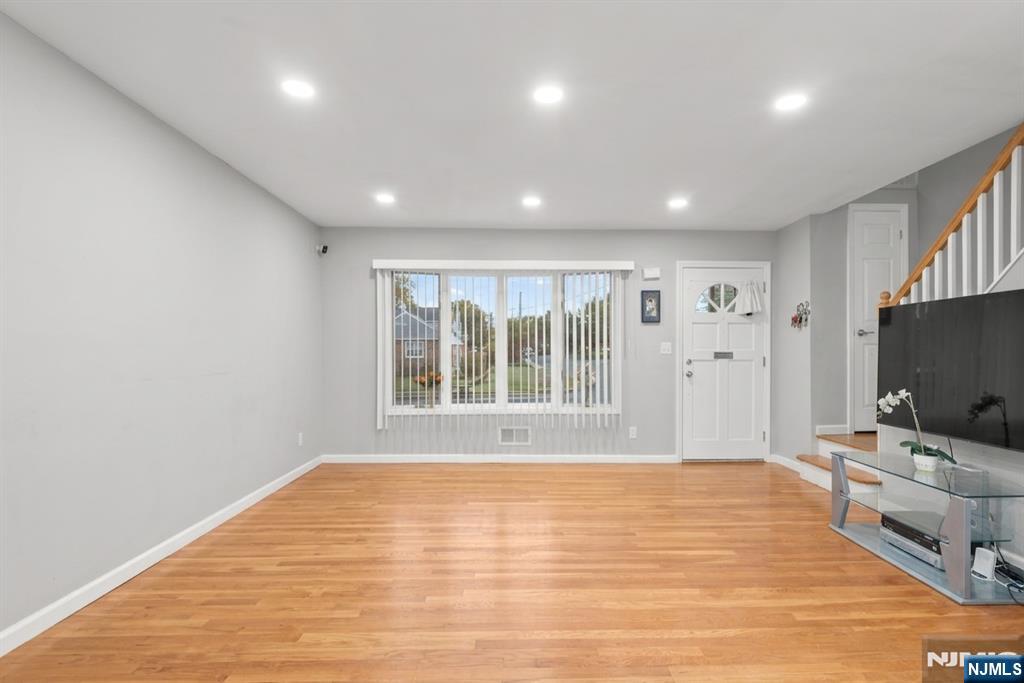 92 Anderson Avenue