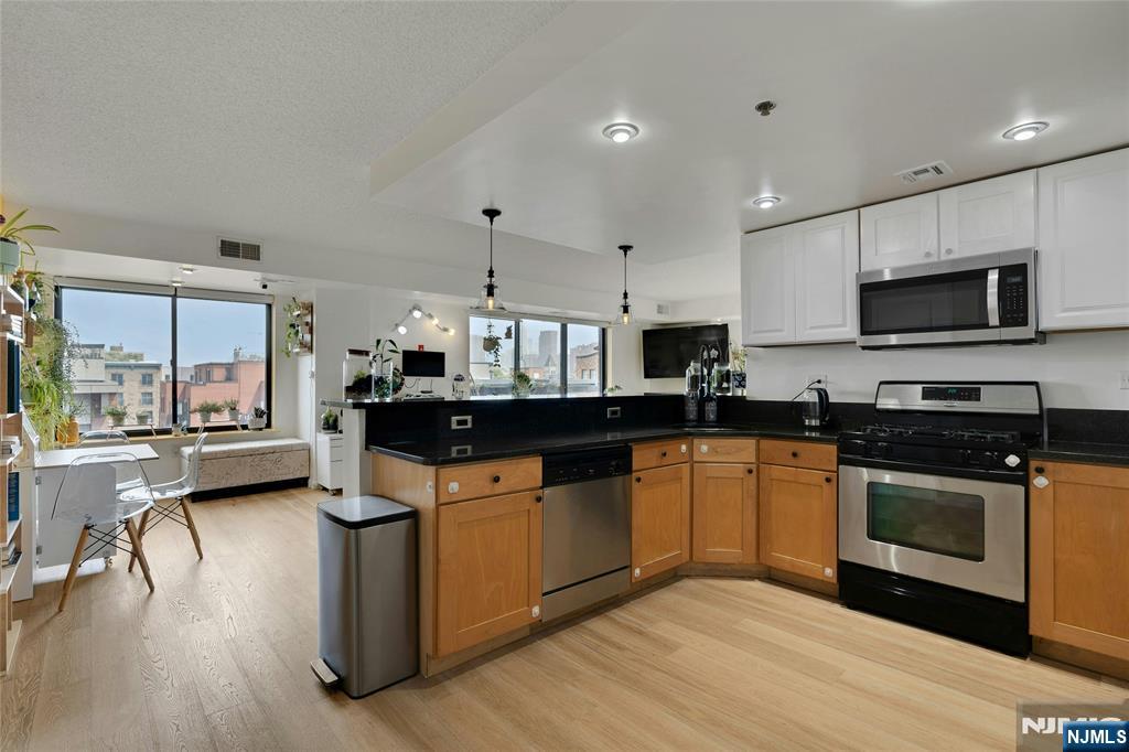 700 1st Street 6H